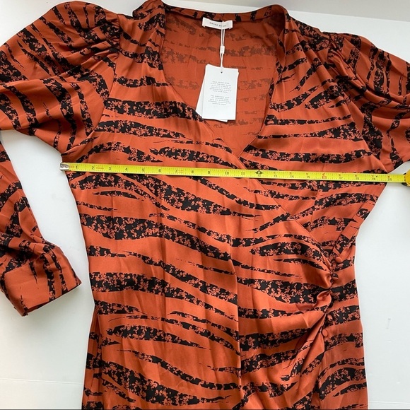 ANINE BING Penelope Printed Silk-satin Wrap Mini Dress In Brick Large - Picture 3 of 15